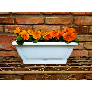 Balkonláda Alátéttel