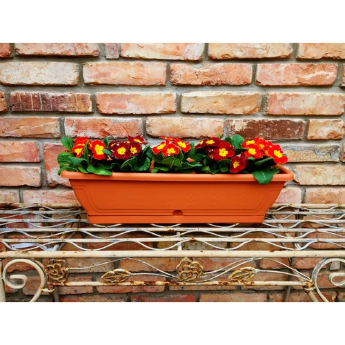 Kép 2/2 - Balkonláda Rápattintható ALÁTÉTTEL