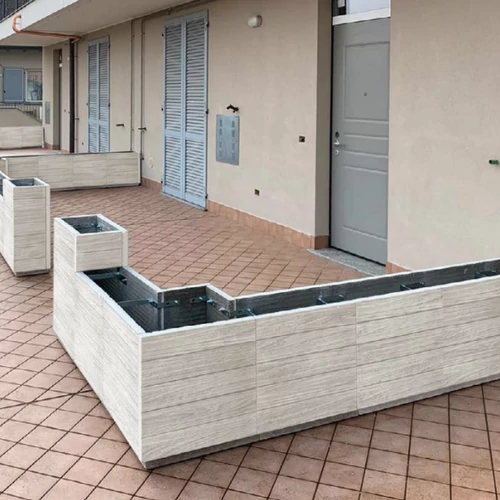 Kép 6/13 - DOMINO Virágláda rendszer - Rekonstruált kő