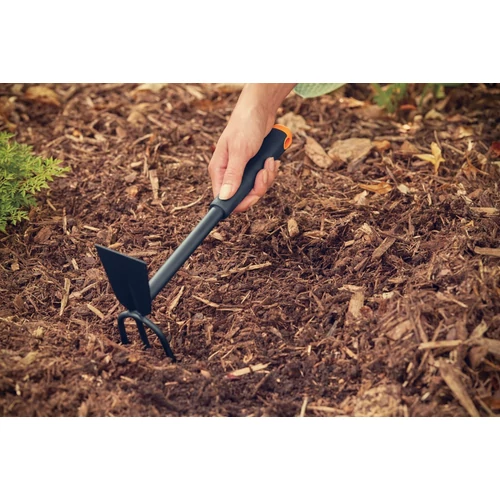 Kép 4/5 - Fiskars Ergonomic FÉM Ültetőkapa