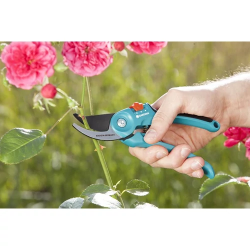 Kép 2/2 - GARDENA Classic Metszőolló B/S-M