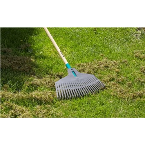 Kép 2/3 - GARDENA ClassicLine Lombseprű