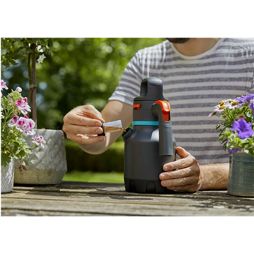 Kép 6/9 -  GARDENA Kézi nyomáspermetező 1,25l ÁLLÍTHATÓ FÚVÓKÁVAL
