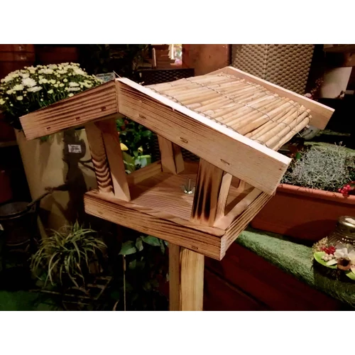 Kép 2/2 - Madáretető Állvánnyal